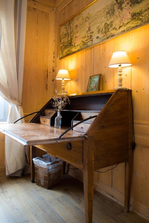 A L'ecole Buissonniere Bed & Breakfast Honfleur Exterior foto