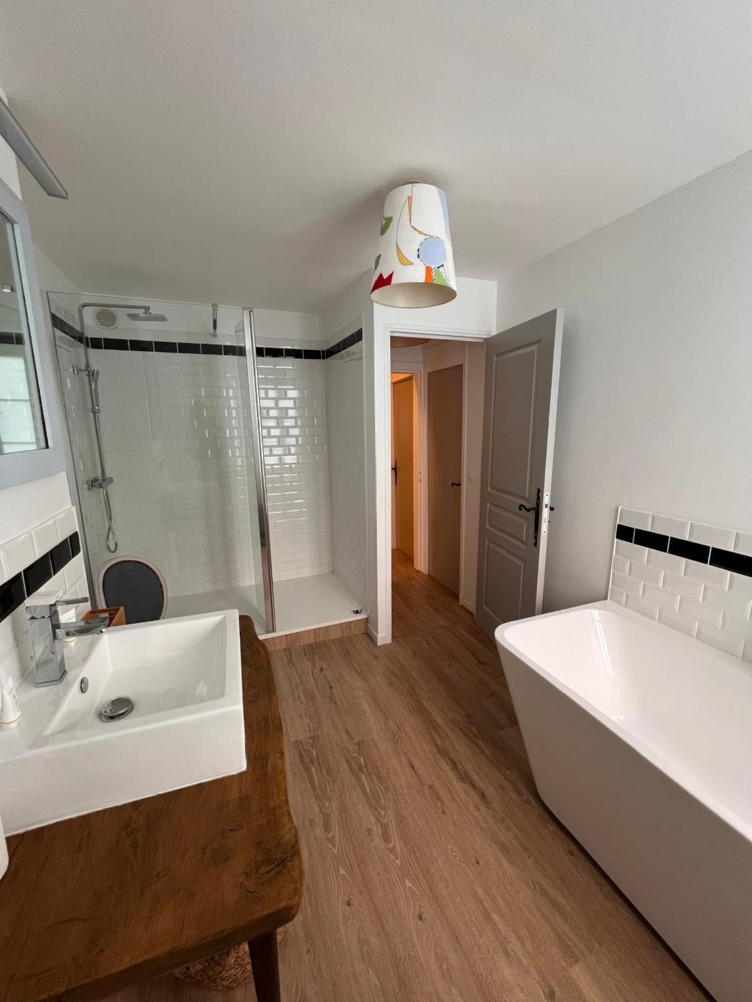 A L'ecole Buissonniere Bed & Breakfast Honfleur Exterior foto
