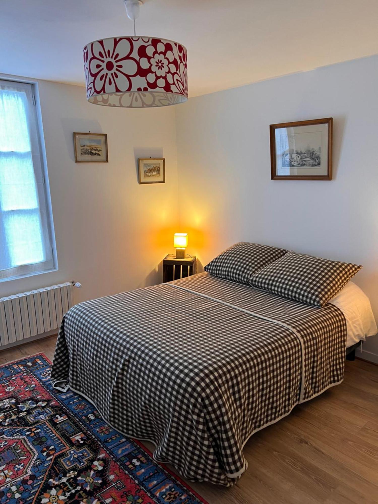 A L'ecole Buissonniere Bed & Breakfast Honfleur Exterior foto